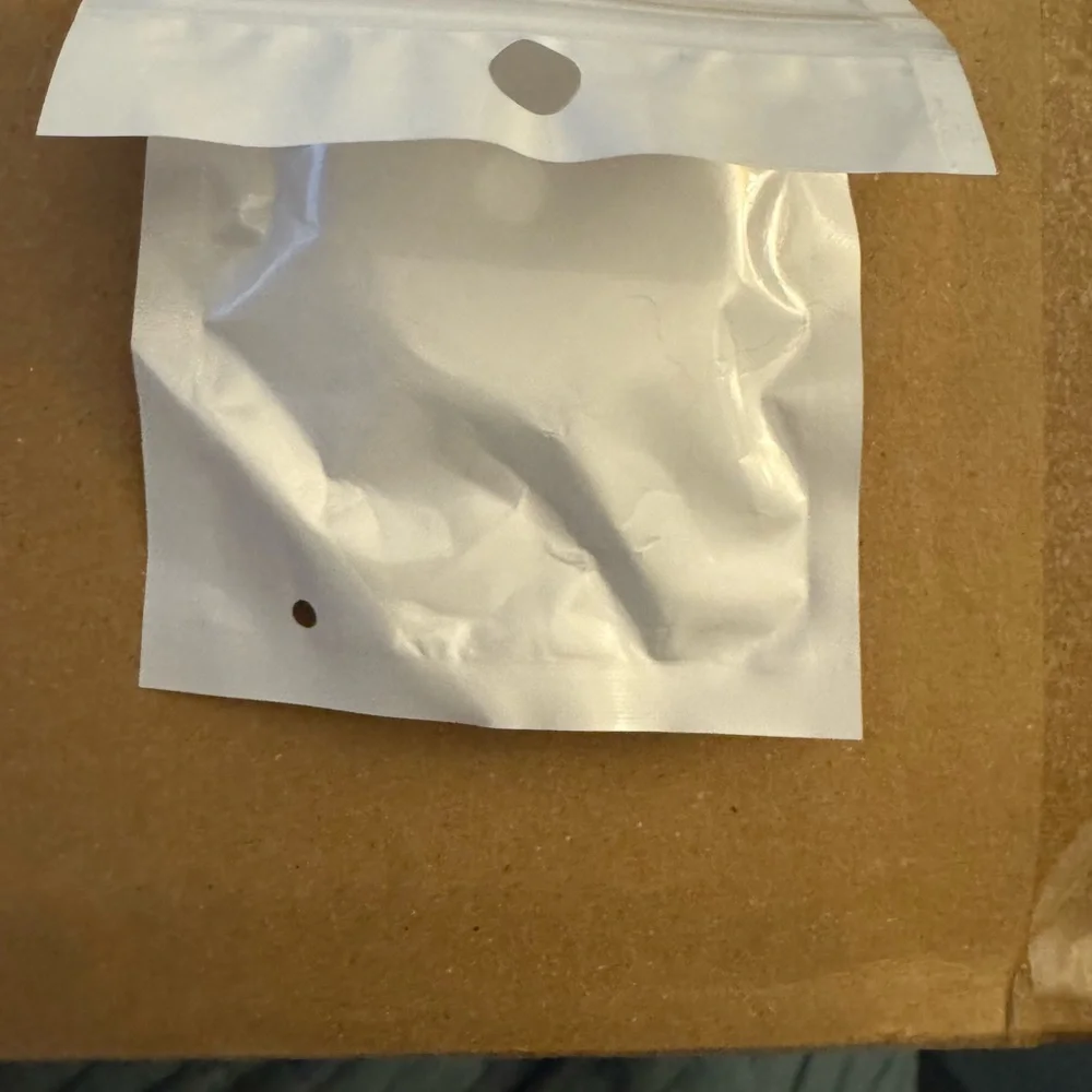 Multi-Color Screen Protector Set - Picture 4 of 5